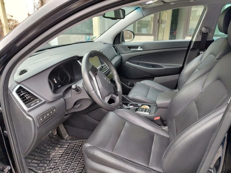 Hyundai Tucson На части 2.0CRDI 4WD , снимка 13 - Автомобили и джипове - 39629417