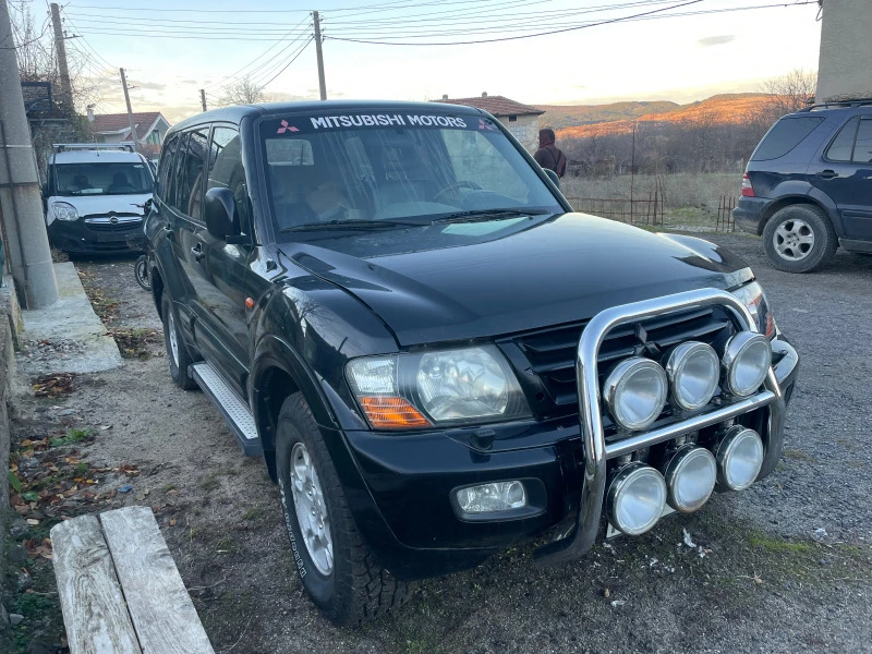 Mitsubishi Pajero 3.2 DI-D, снимка 3 - Автомобили и джипове - 42571291