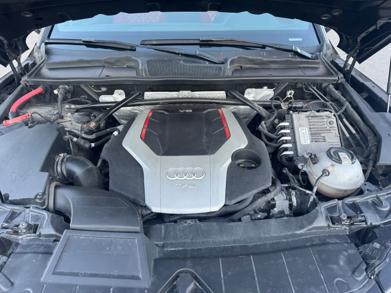 Audi SQ5 3.0TFSI - УНИКАТ - S-LINE, снимка 16 - Автомобили и джипове - 47900218