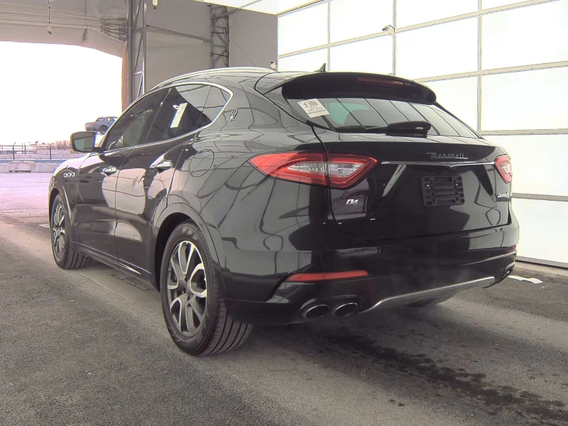 Maserati Levante, снимка 2 - Автомобили и джипове - 48676755