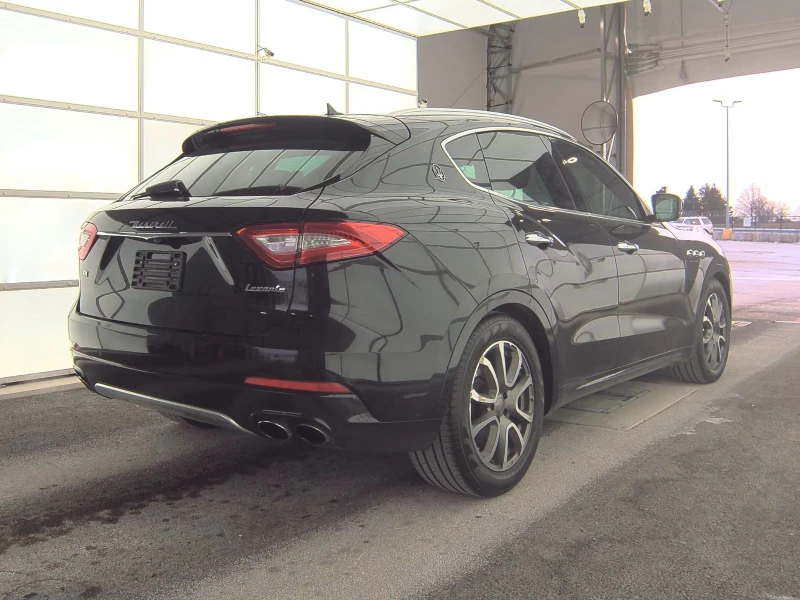 Maserati Levante, снимка 4 - Автомобили и джипове - 48676755