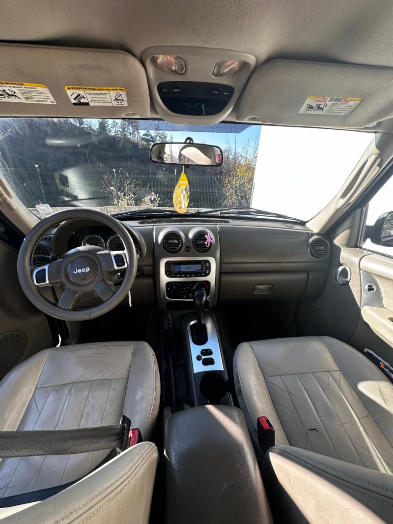 Jeep Cherokee, снимка 9 - Автомобили и джипове - 52806317