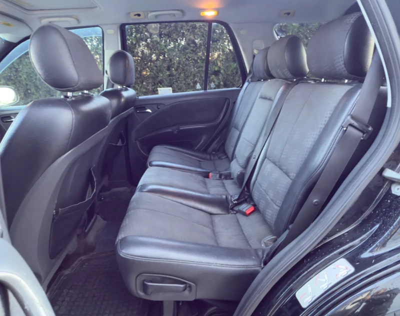 Mercedes-Benz ML 350 Газ инжекцион, снимка 10 - Автомобили и джипове - 52858337