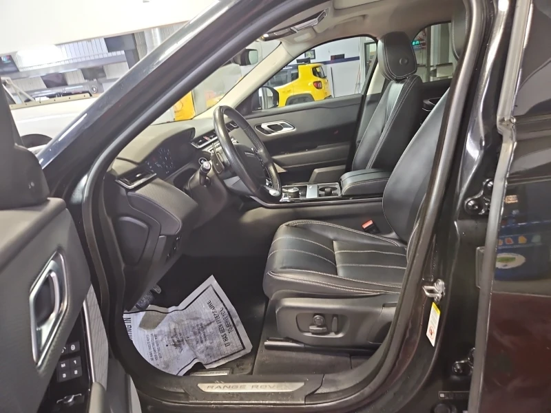 Land Rover Range Rover Velar * * CARFAX * * АВТО КРЕДИТ * * , снимка 10 - Автомобили и джипове - 53065417