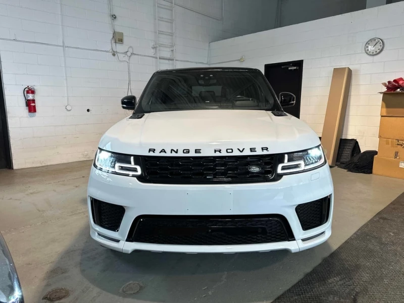 Land Rover Range Rover Sport * HST * CARFAX * ЦЕНА ДО БГ, снимка 5 - Автомобили и джипове - 53196917