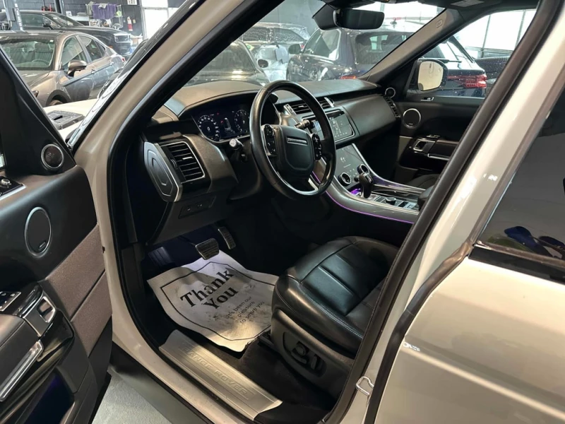 Land Rover Range Rover Sport * HST * CARFAX * ЦЕНА ДО БГ, снимка 9 - Автомобили и джипове - 53196917