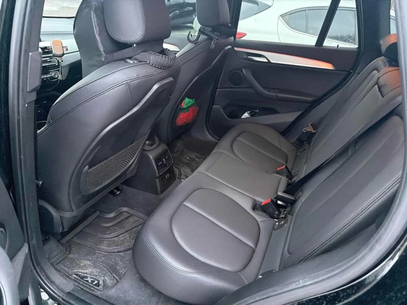 BMW X1 xDrive28i  CARFAX, снимка 11 - Автомобили и джипове - 53245599