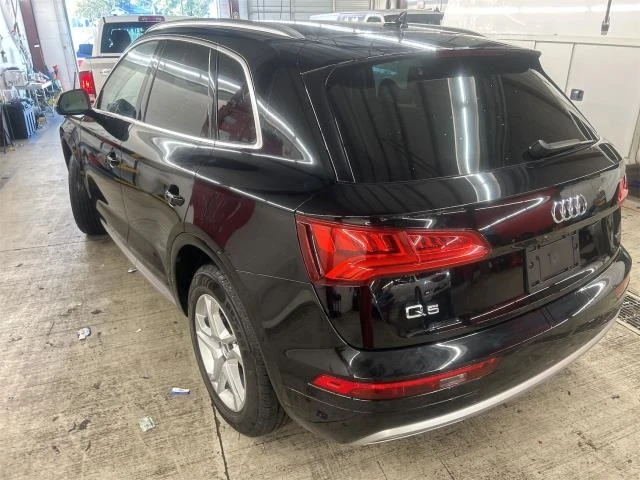 Audi Q5 PremiumPlus* Quattro* B&O* Keyless* LaneAssist* М., снимка 3 - Автомобили и джипове - 48706046