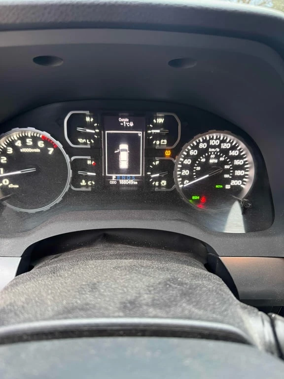 Toyota Tundra * 4x4 Double Cab Limited 5.7L * CARFAX * БЕЗ ПЪРВО - изображение 8