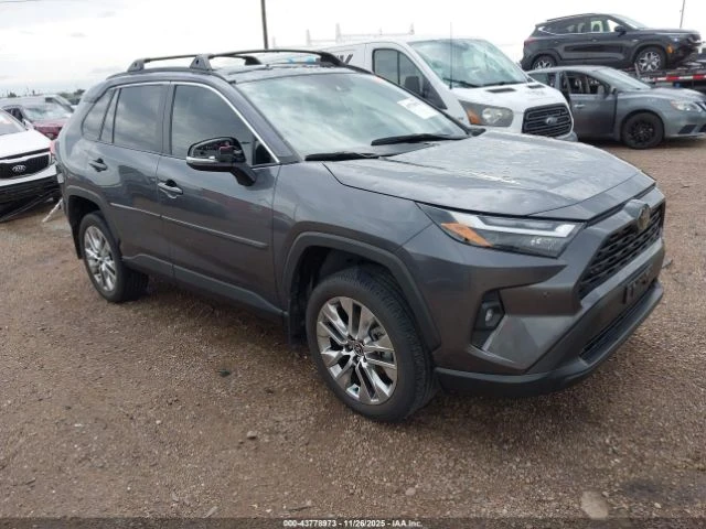 Toyota Rav4 XLE PREMIUM - изображение 3