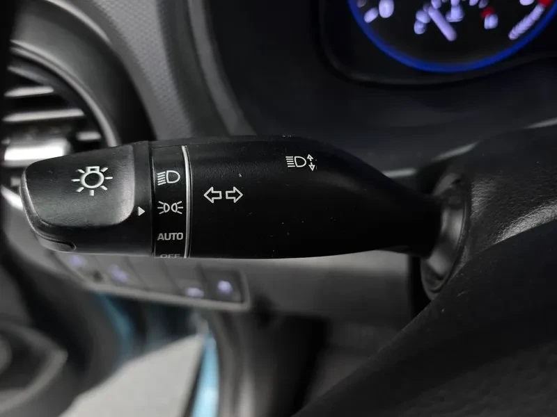 Hyundai Kona 1.6, снимка 17 - Автомобили и джипове - 54639973
