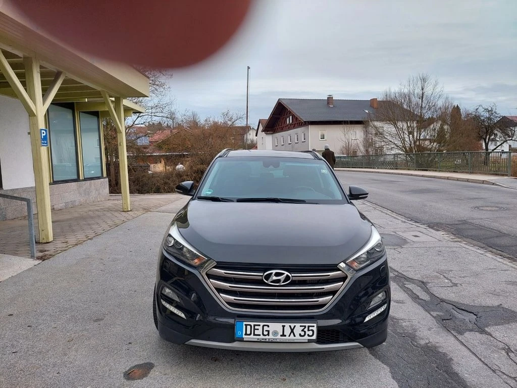 Hyundai Tucson На части 2.0CRDI 4WD  - изображение 2