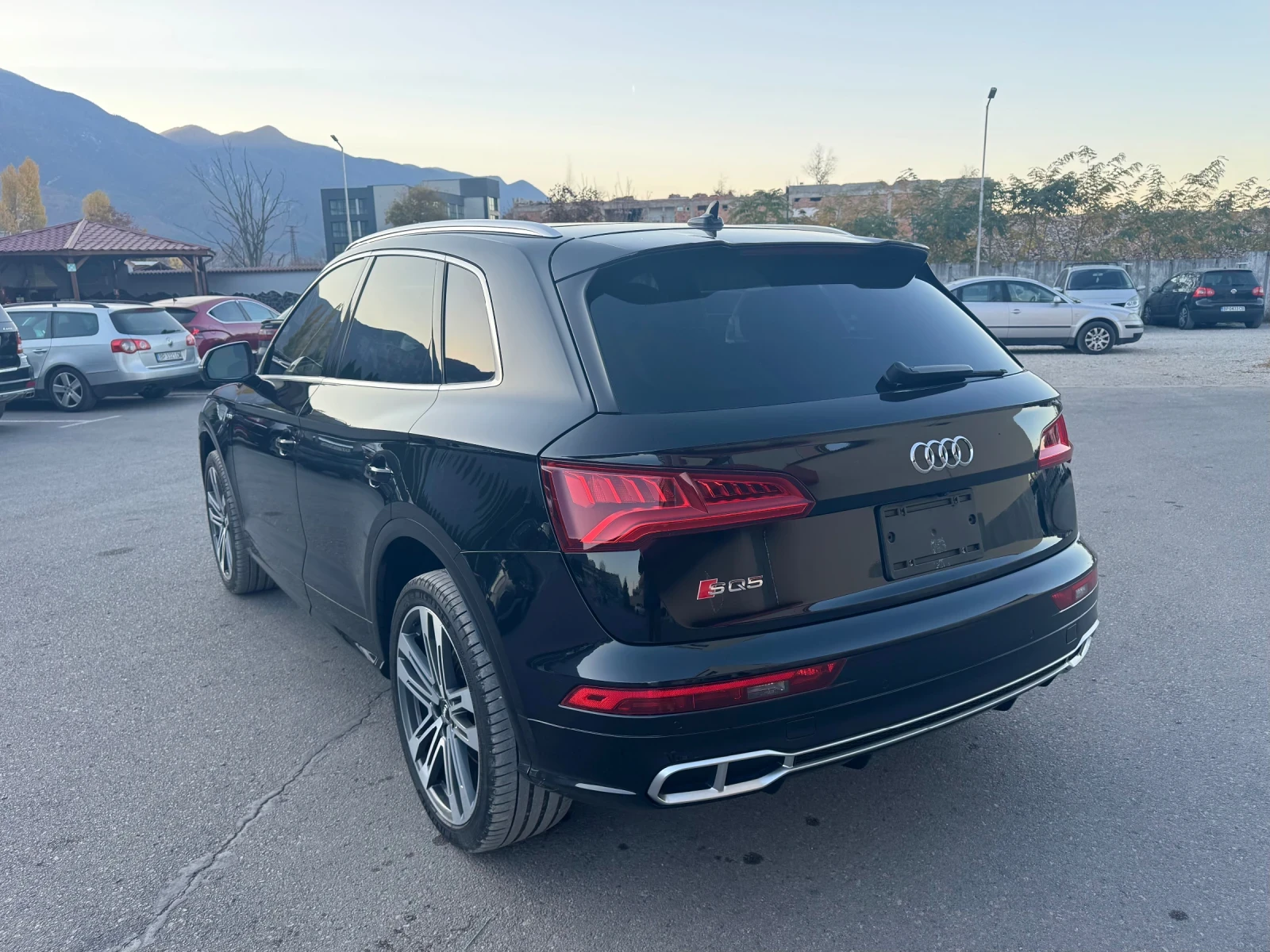 Audi SQ5 3.0TFSI - УНИКАТ - S-LINE - изображение 7