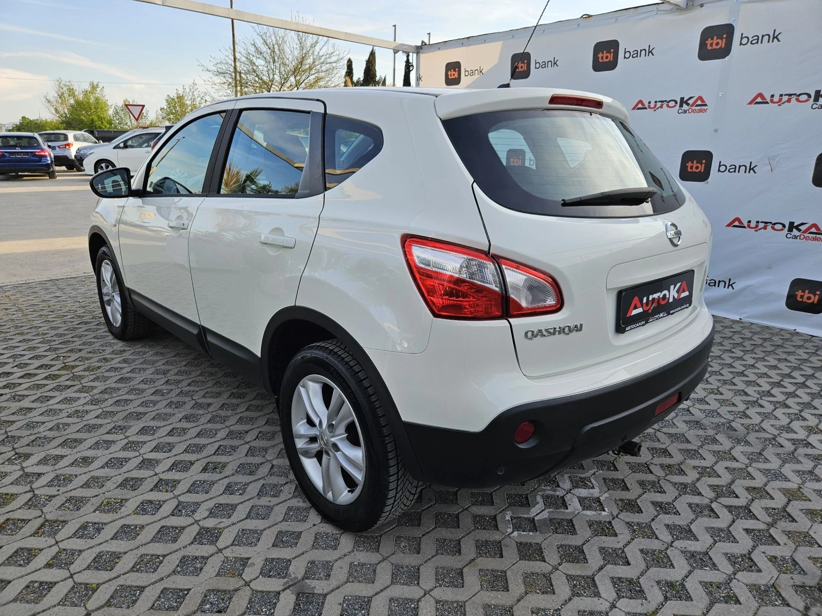 Nissan Qashqai 2.0DCI-150кс= АВТОМАТ= 4х4= FACE= АВТОПИЛОТ - изображение 5