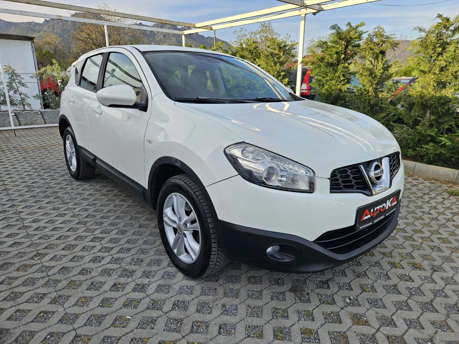 Nissan Qashqai 2.0DCI-150кс= АВТОМАТ= 4х4= FACE= АВТОПИЛОТ - изображение 2