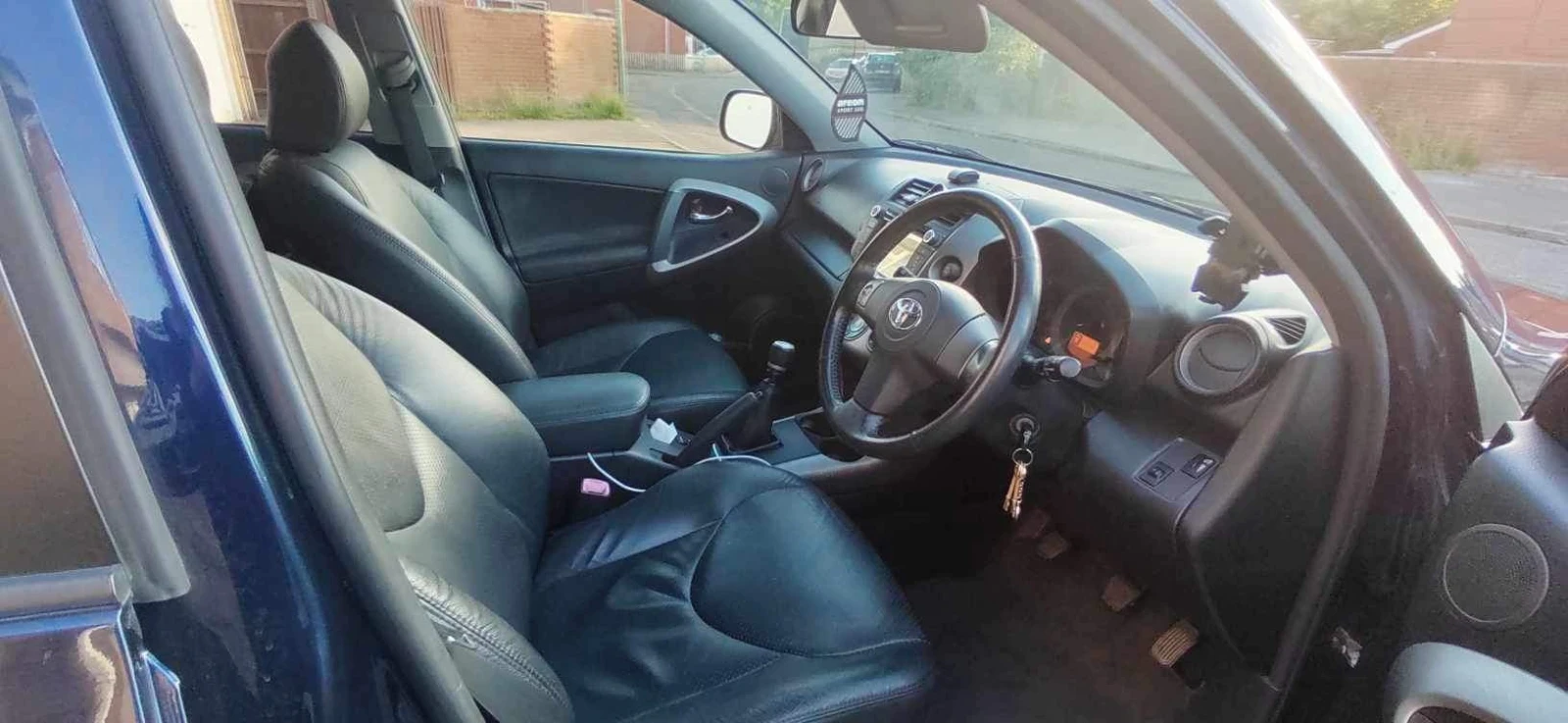 Toyota Rav4  - изображение 6