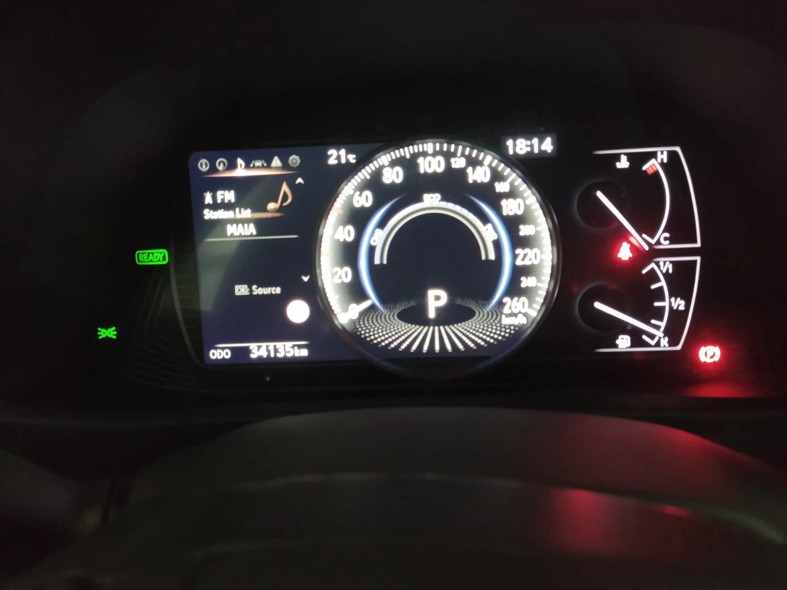 Lexus UX 250h 250HIBRID - изображение 7