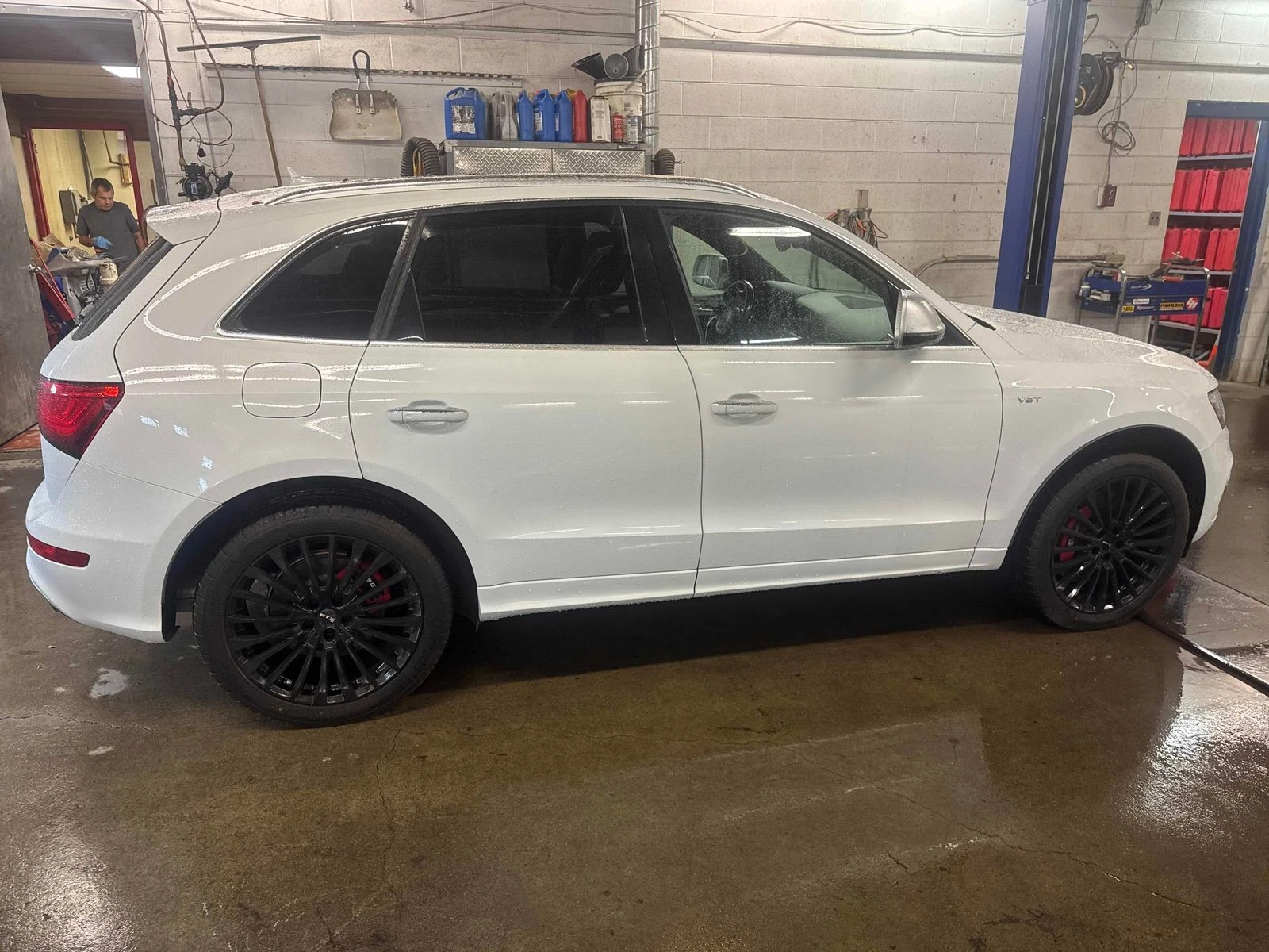 Audi SQ5 CARFAX АВТО КРЕДИТ  - изображение 5