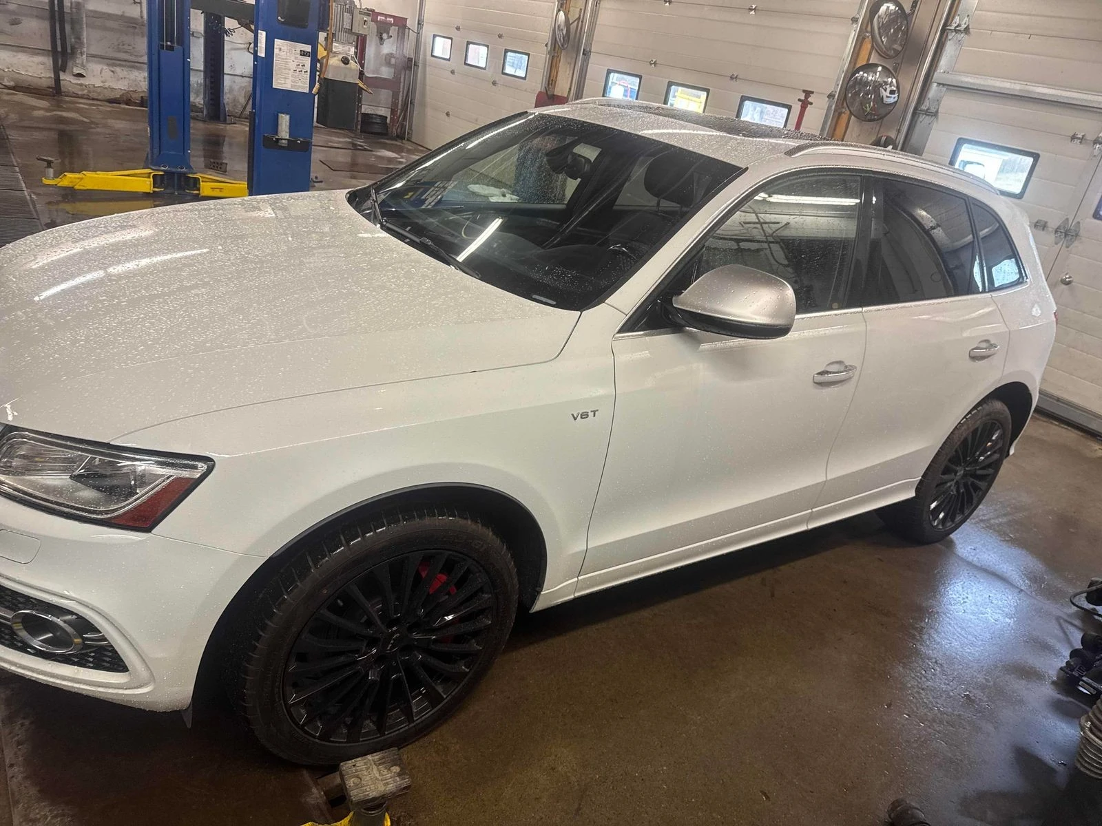 Audi SQ5 CARFAX АВТО КРЕДИТ  - изображение 2