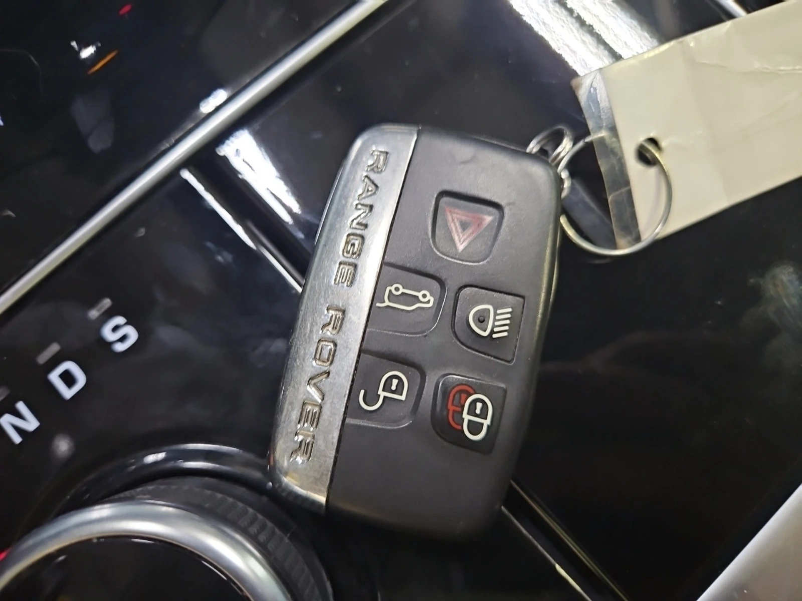 Land Rover Range Rover Velar * * CARFAX * * ���� ������ * *  | Mobile.bg � ����������� 11