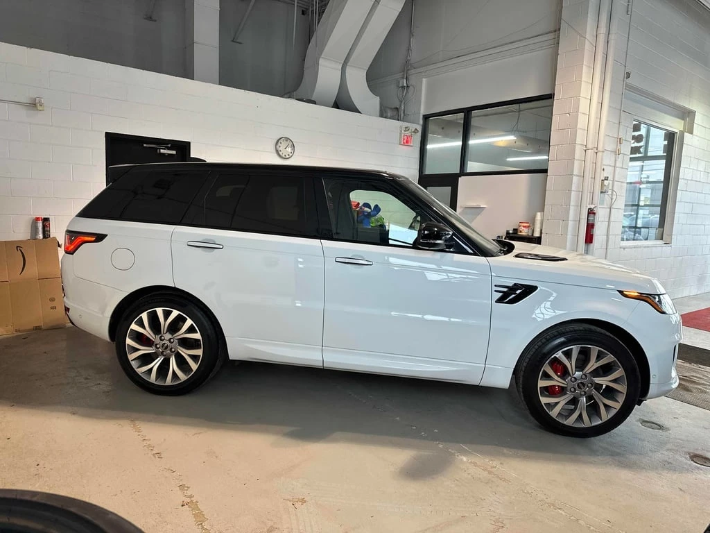 Land Rover Range Rover Sport * HST * CARFAX * ���� �� �� | Mobile.bg � ����������� 3