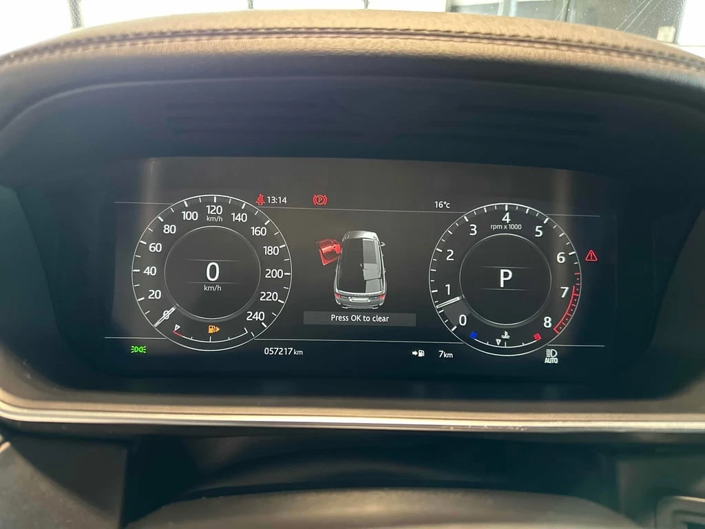 Land Rover Range Rover Sport * HST * CARFAX * ���� �� �� | Mobile.bg � ����������� 10