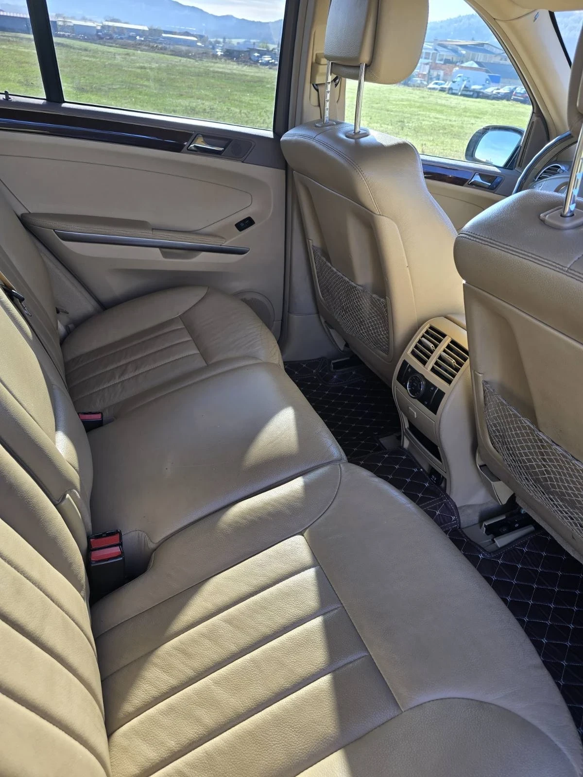 Mercedes-Benz ML 420  - изображение 5