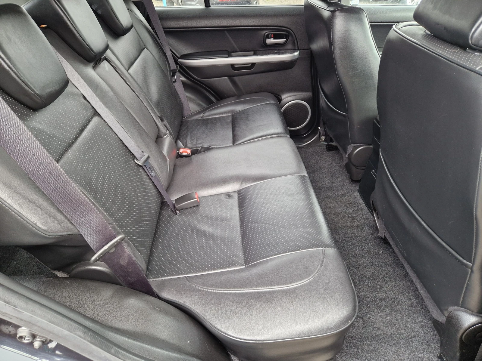 Suzuki Grand vitara 2.4VVT 4x4, снимка 10 - Автомобили и джипове - 53955886