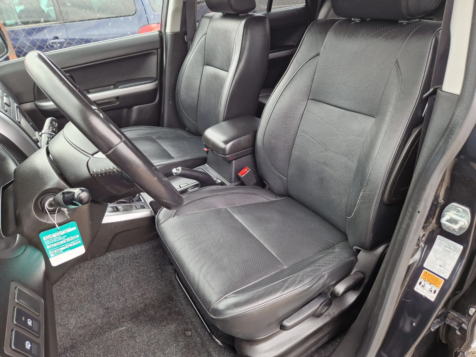 Suzuki Grand vitara 2.4VVT 4x4, снимка 12 - Автомобили и джипове - 53955886