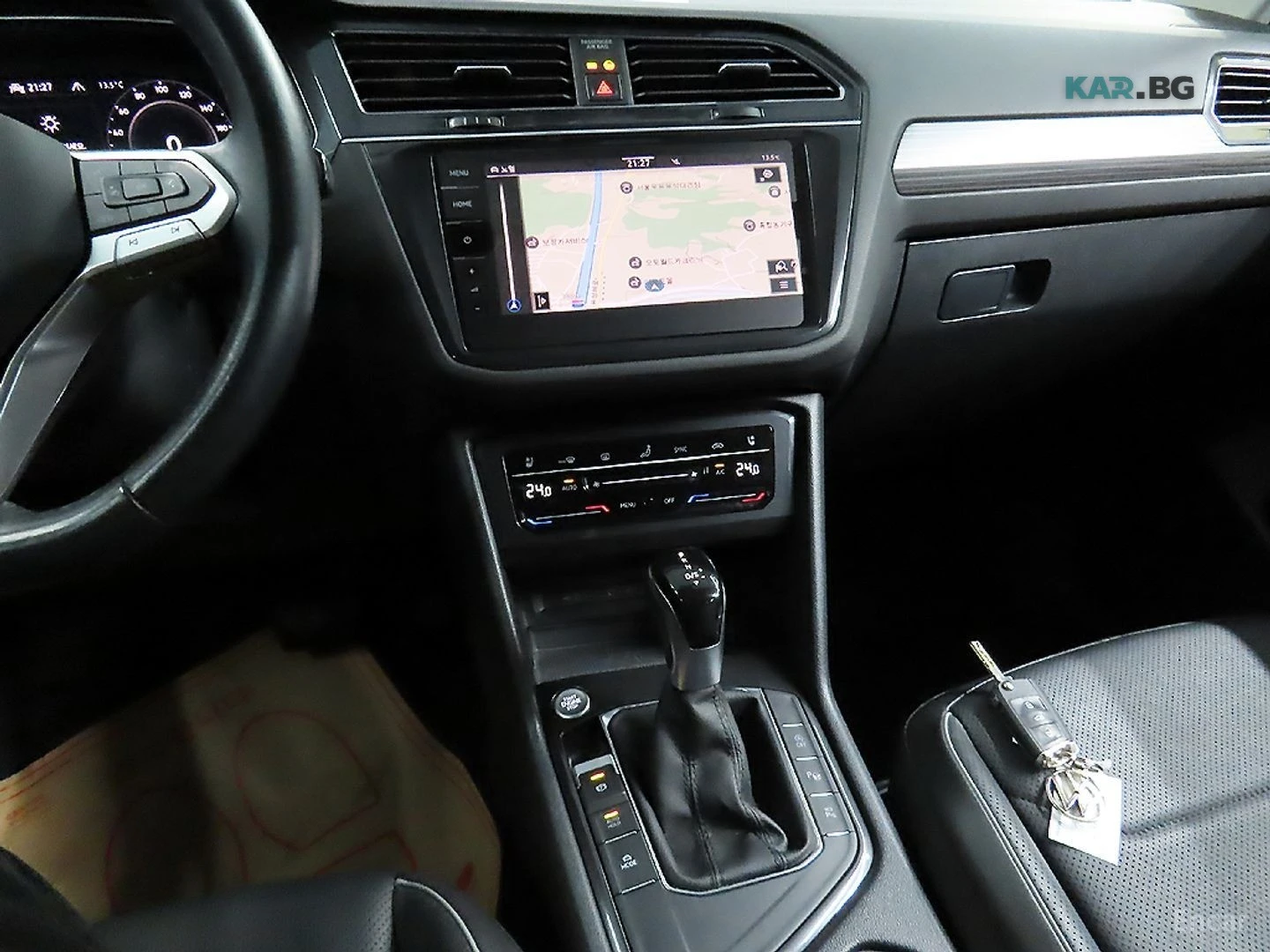 VW Tiguan R-LINE / PRESITGE / DIGITAL / ОБДУХ / ПАНОРАМА , снимка 9 - Автомобили и джипове - 54595938