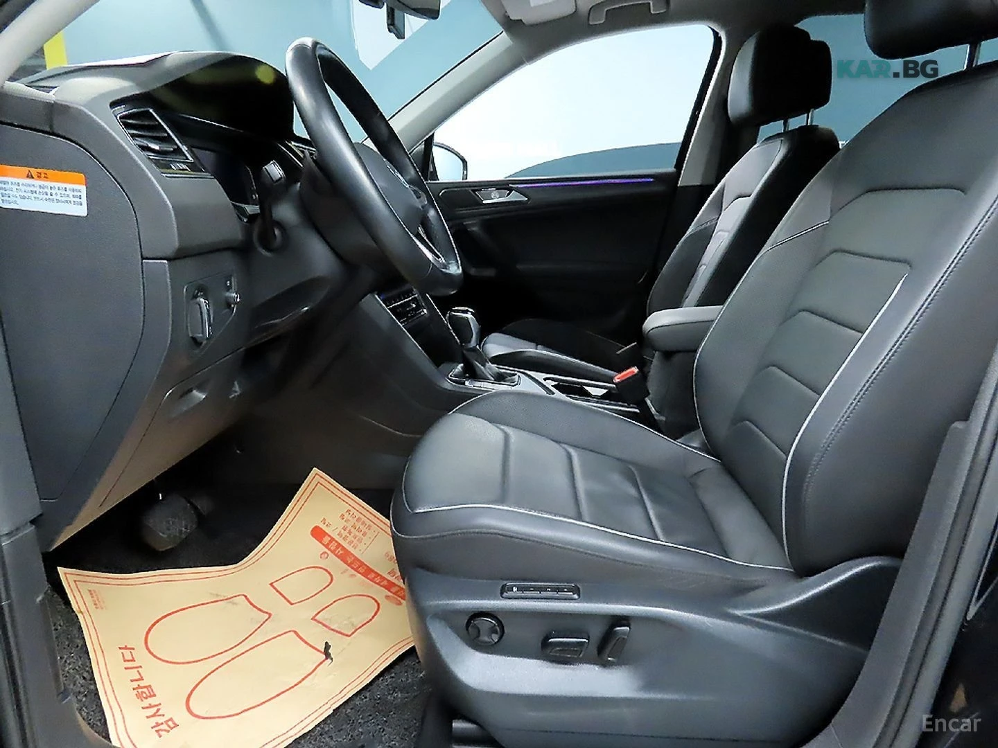 VW Tiguan R-LINE / PRESITGE / DIGITAL / ОБДУХ / ПАНОРАМА , снимка 6 - Автомобили и джипове - 54595938