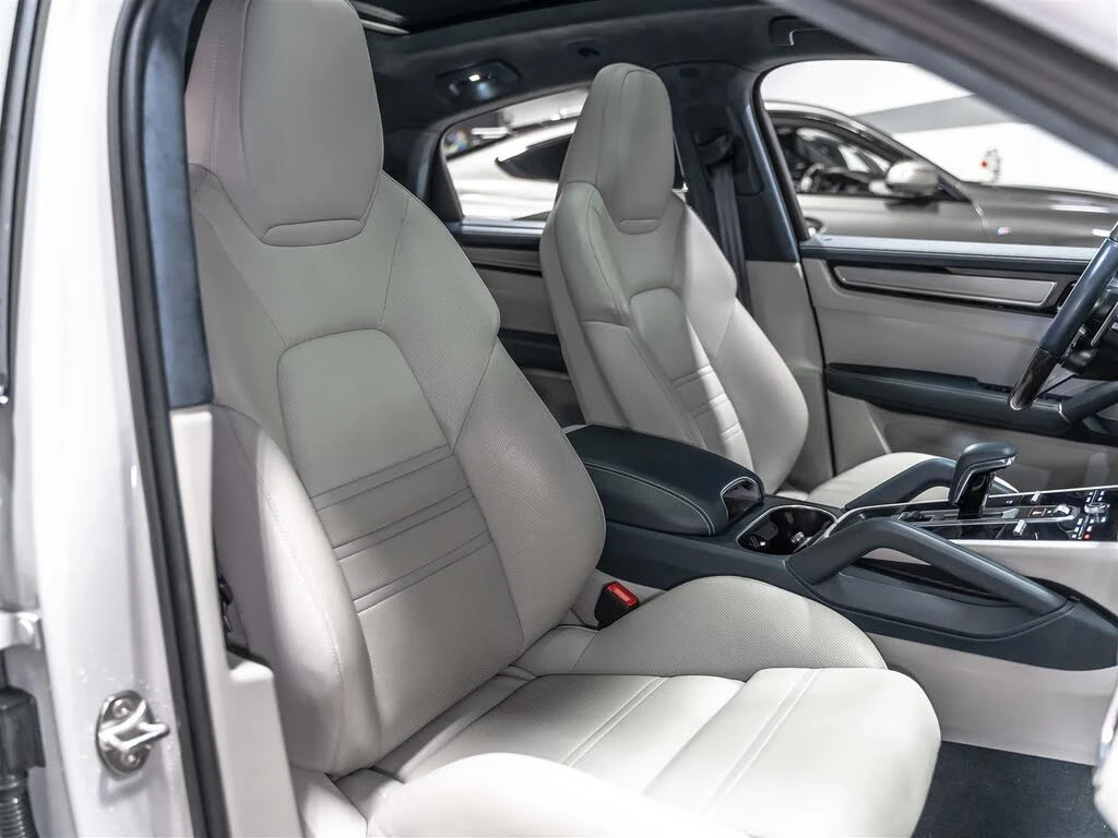 Porsche Cayenne Coupe GTS, снимка 15 - Автомобили и джипове - 55223608
