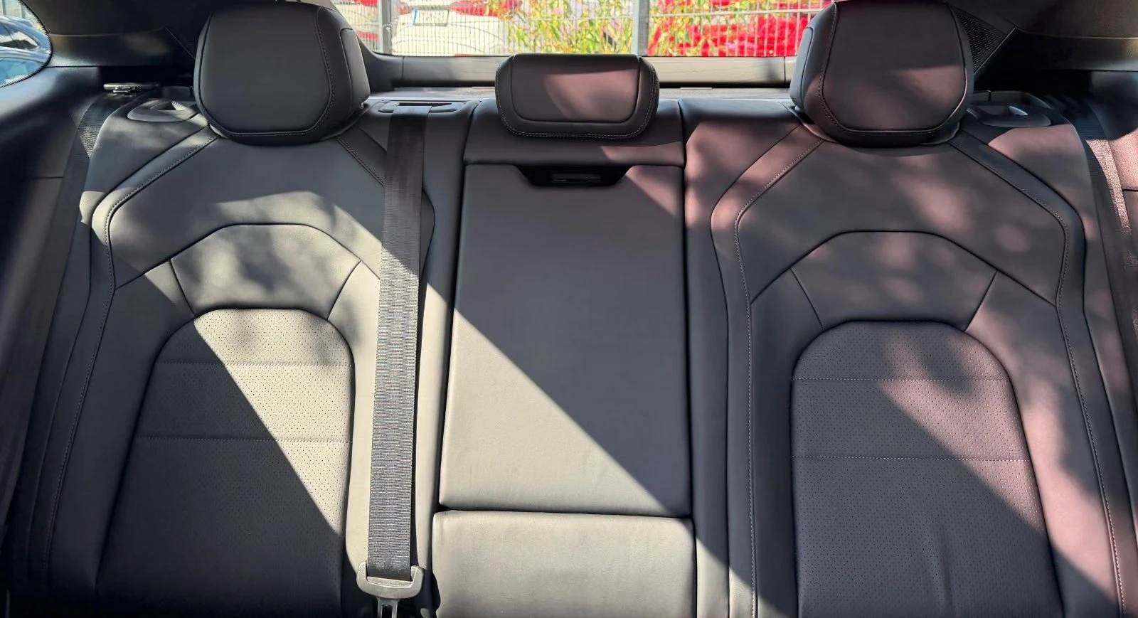 Porsche Cayenne ELECTRIC / COUPE / SPORT CHRONO / BOSE / PANO/ 360, снимка 12 - Автомобили и джипове - 55910019