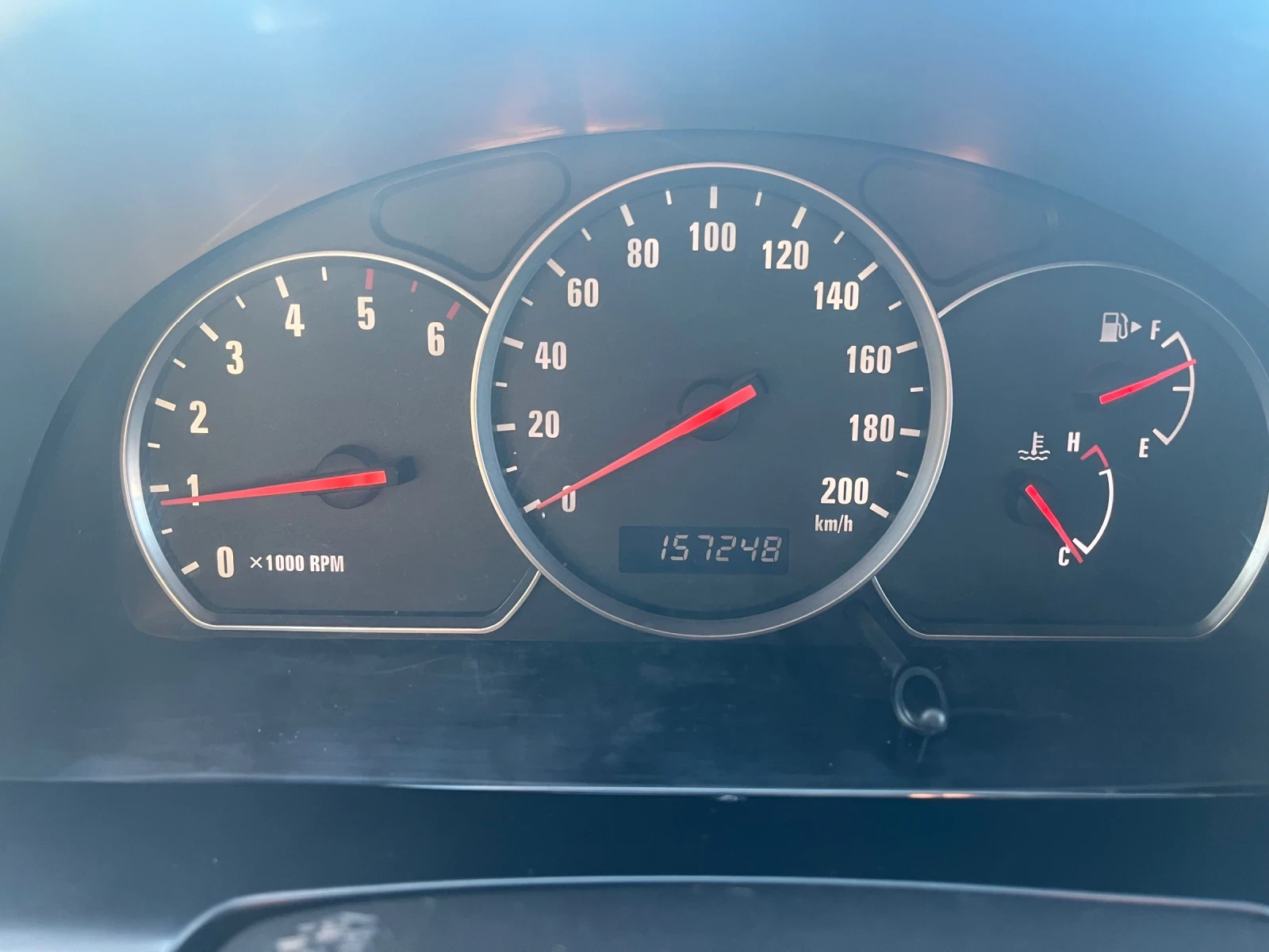 Suzuki Grand vitara 2.0HDi Facelift, снимка 12 - Автомобили и джипове - 55965574