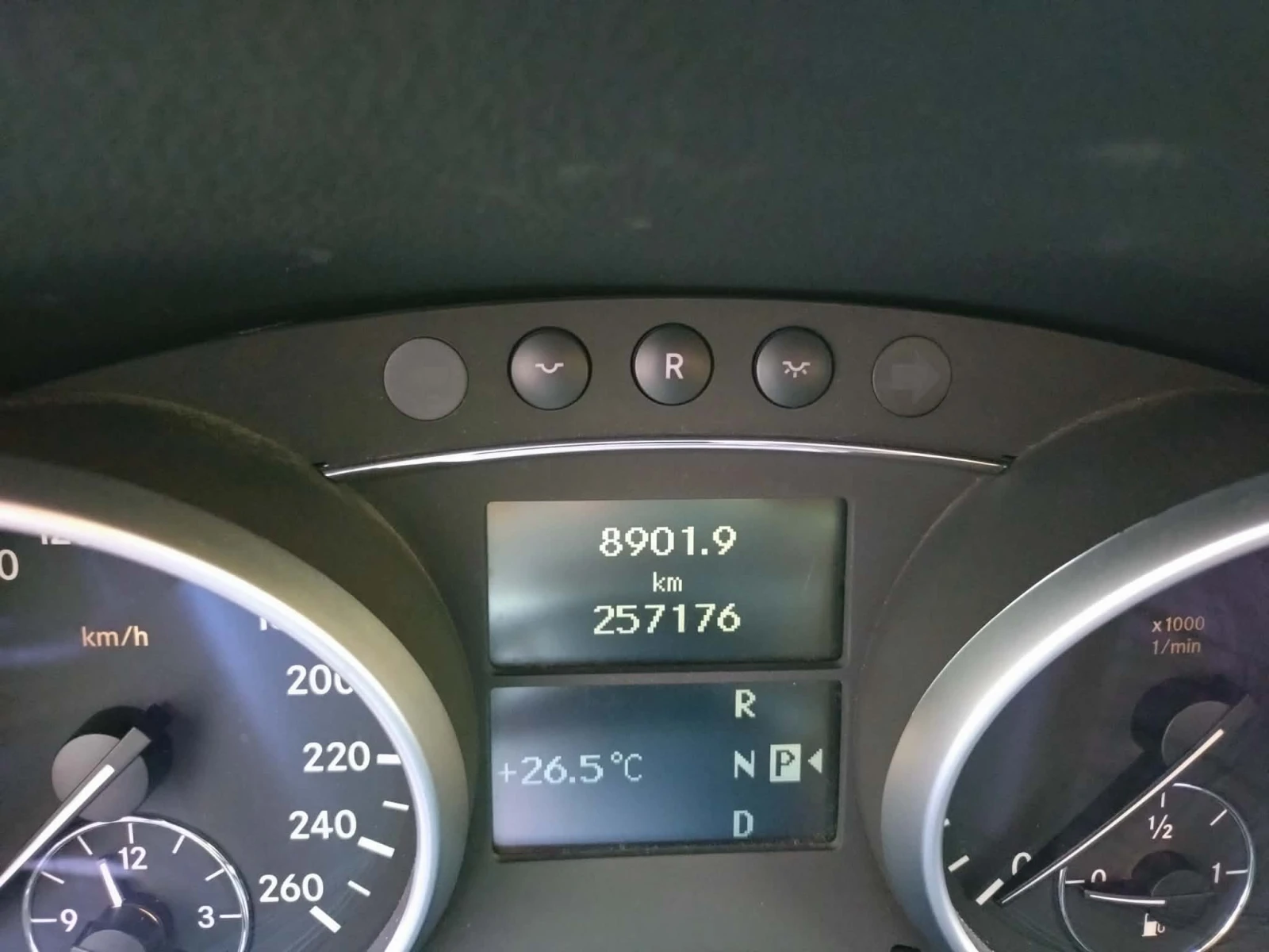 Mercedes-Benz GL 420, снимка 5 - Автомобили и джипове - 56019199
