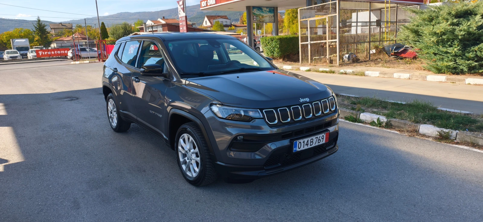 Jeep Compass 1.6, снимка 2 - Автомобили и джипове - 56585471