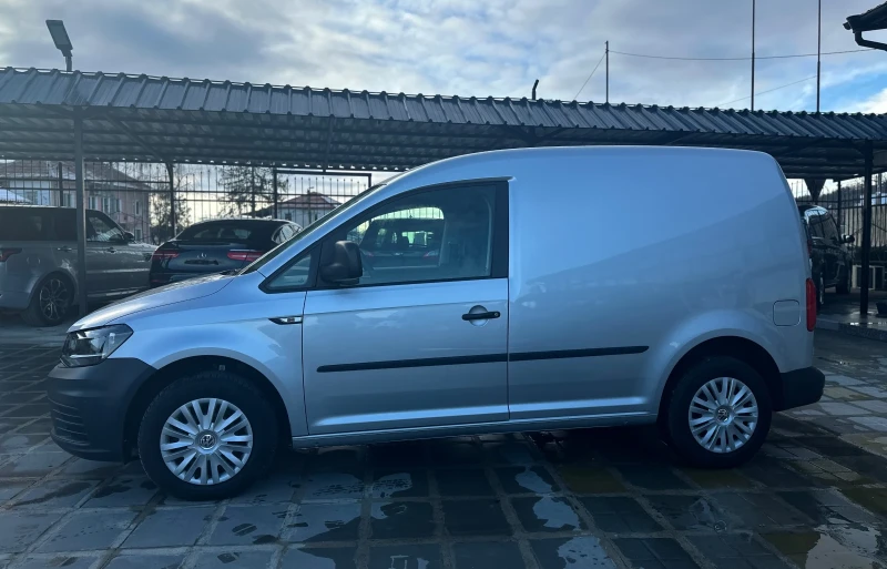 VW Caddy, снимка 3 - Бусове и автобуси - 48271586