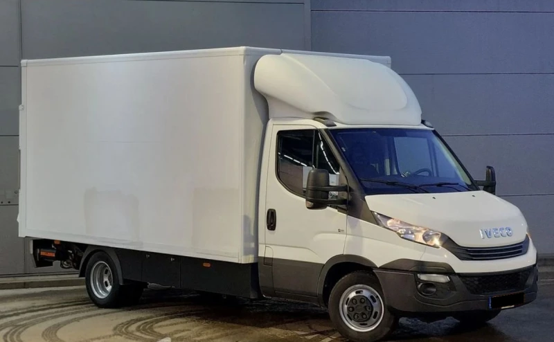Iveco 35c18 3.0* HI-MATIC* БОРД* ФУРГОН+ ЩОРА* КЛИМА* 3.5т, снимка 2 - Бусове и автобуси - 52861673