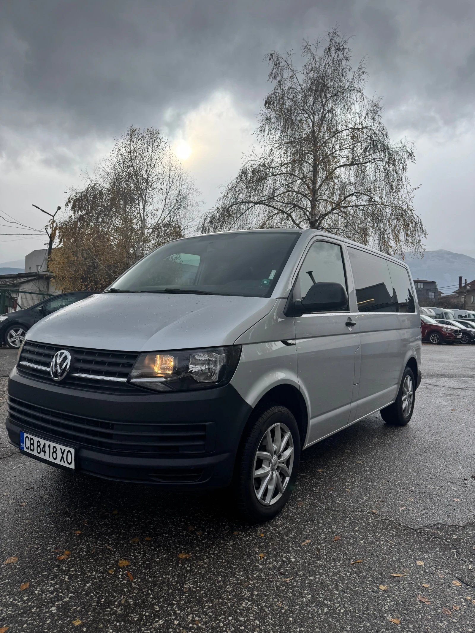 VW Caravelle 2.0 TDI DSG 1-ВИ СОБСТВЕНИК, снимка 1