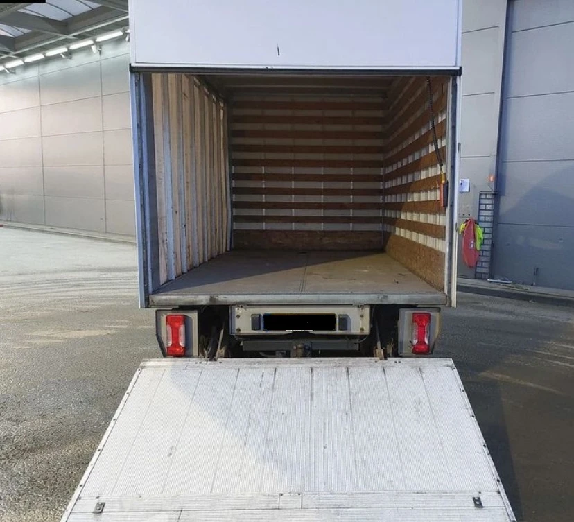 Iveco 35c18 3.0* HI-MATIC* БОРД* ФУРГОН+ ЩОРА* КЛИМА* 3.5т - изображение 6