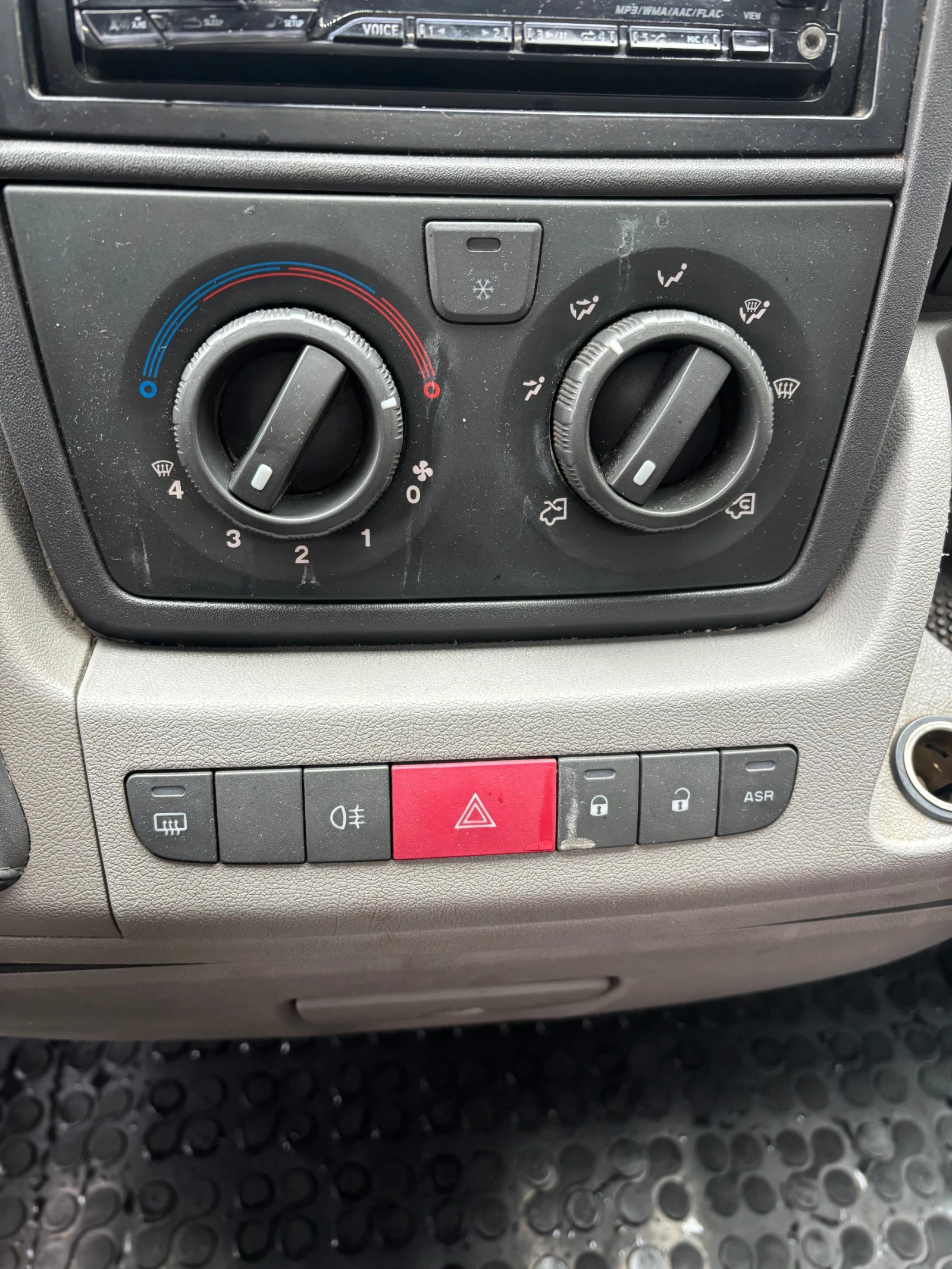 Fiat Ducato 2.2  - изображение 6