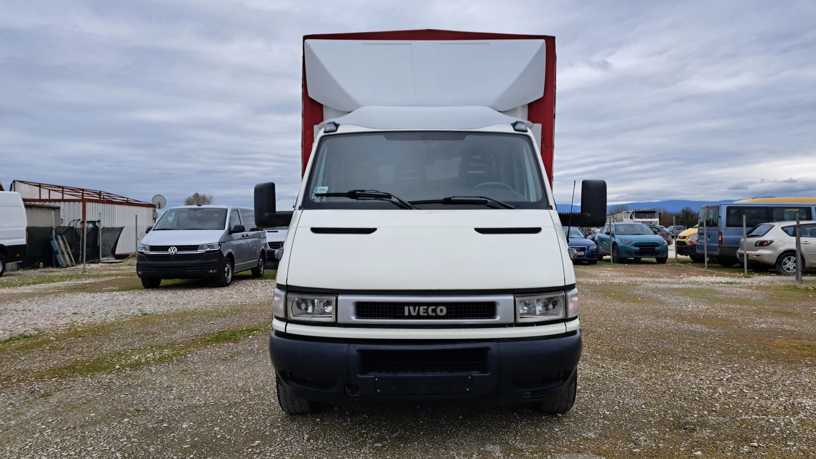 Iveco Daily, снимка 5 - Бусове и автобуси - 54033591