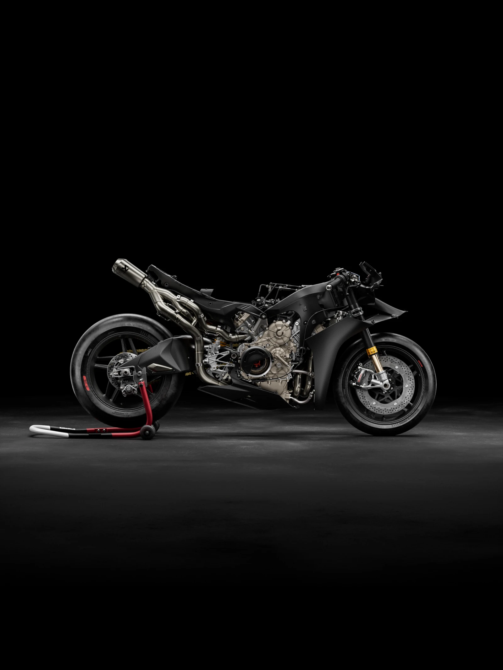 Ducati Superbike Superleggera V4 Centenario, снимка 10 - Мотоциклети и мототехника - 54224460