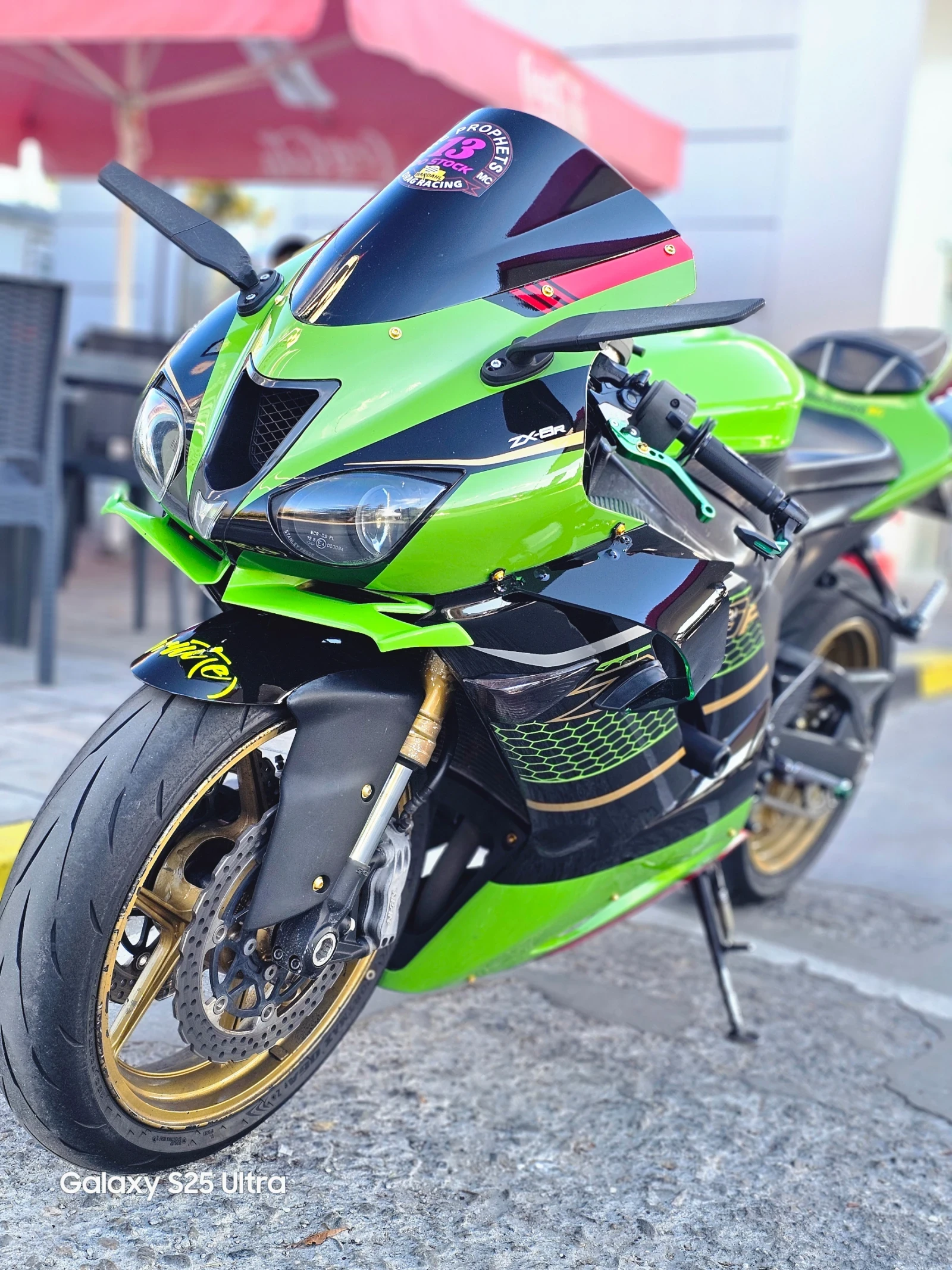 Kawasaki Zxr