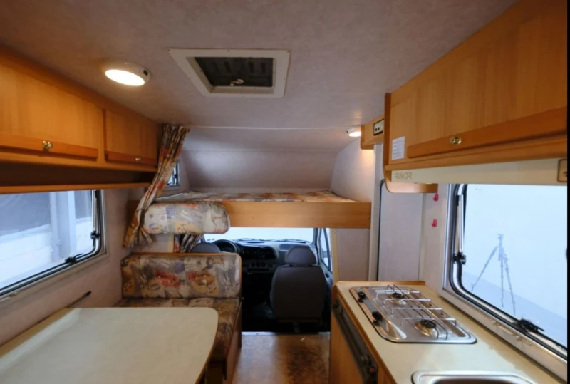 Кемпер Rimor EUROPEO, снимка 9 - Каравани и кемпери - 52865829