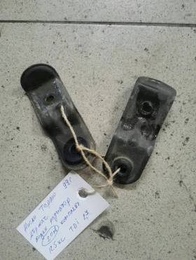 държачи воден радиатор Нисан Терано 2.7тди