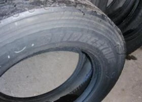 Гуми, снимка 7