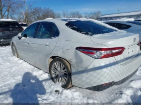 Toyota Camry 2.5l Xle, снимка 6