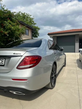 Mercedes-Benz E 400 4MATIC, снимка 6