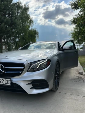 Mercedes-Benz E 400 4MATIC, снимка 2